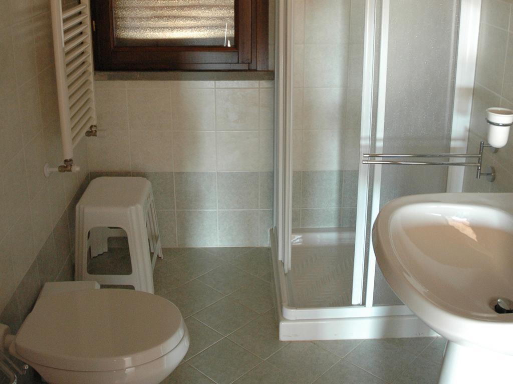 Baia Fiorita Apartment Porto Azzurro Ngoại thất bức ảnh